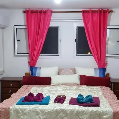 Buenaventura Cosy Kato *